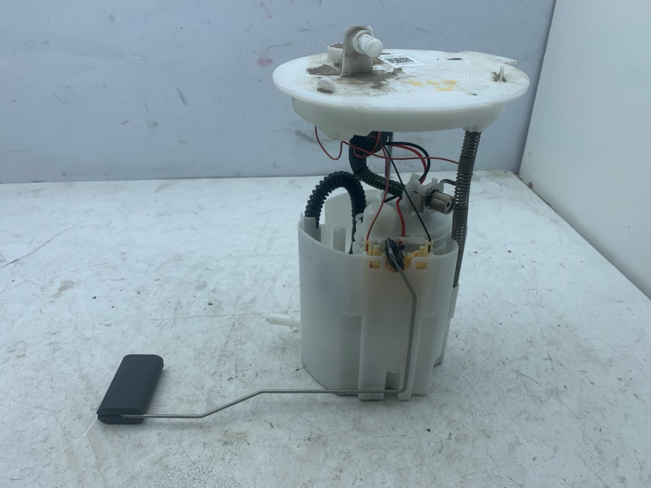 насос топливный Ford Bronco Sport 1 поколение 2021, 1.5 л., бензин, АКПП, серебряный, внедорожник 5 дв., полный подключаемый привод, LX619H307BC - фото №1