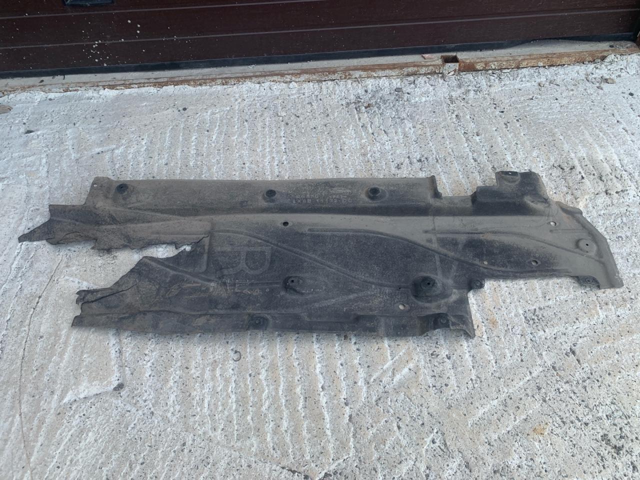 шумоизоляция (термозащита) Ford Bronco Sport 1 поколение 2021, 1.5 л., бензин, АКПП, серебряный, внедорожник 5 дв., полный подключаемый привод - фото №1