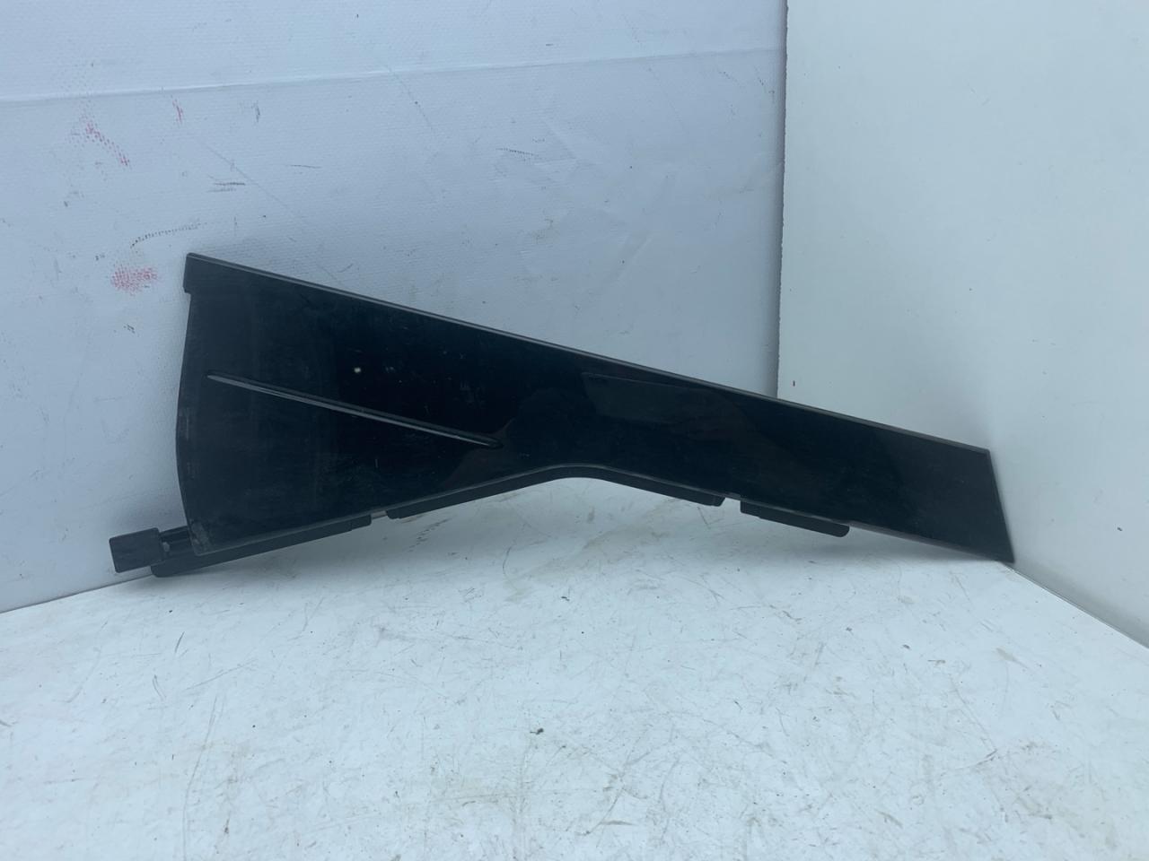 молдинг двери задней правой Ford Bronco Sport 1 поколение 2021, 1.5 л., бензин, АКПП, серебряный, внедорожник 5 дв., полный подключаемый привод, M1PBS254A42AH - фото №1