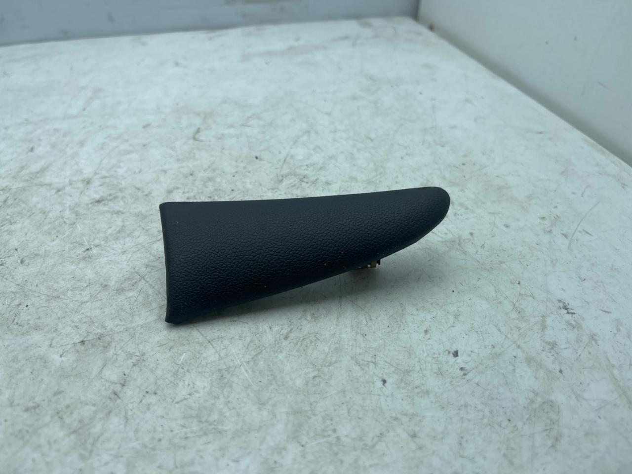 накладка на торпедо (консоль) Chevrolet Equinox 3 поколение 2018, 2.0 л., бензин, АКПП, синий, внедорожник 5 дв., передний привод, 23244981 - фото №1