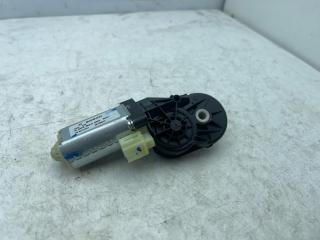 моторчик регулировки сиденья Chevrolet Equinox 3 поколение 2019, 2.0 л., бензин, АКПП, черный, внедорожник 5 дв., полный привод, 13595013