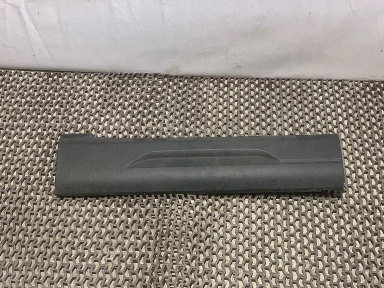 молдинг двери задней правой Ford Bronco Sport 1 поколение 2021, 1.5 л., бензин, АКПП, серебряный, внедорожник 5 дв., полный подключаемый привод, M1PBS24902 - фото №1