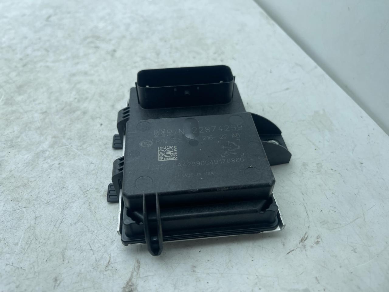 блок управления топливным насосом Buick Encore 1 поколение 2014, 1.4 л., бензин, АКПП, баклажан, внедорожник 5 дв., 22874299 - фото №1