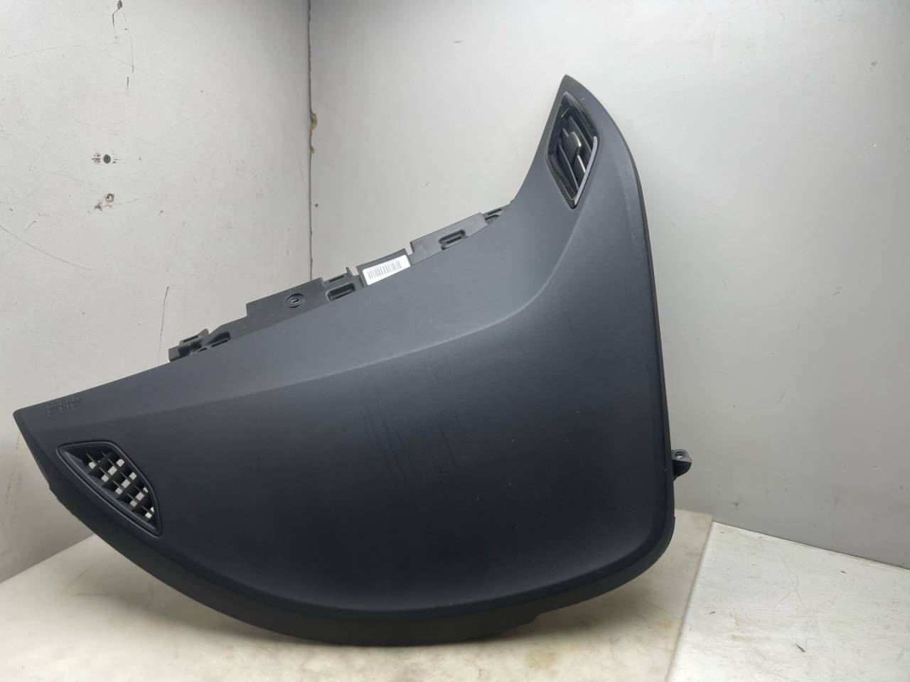 подушка безопасности пассажира Acura RDX 3 поколение 2019, 2.0 л., бензин, АКПП, белый, внедорожник 5 дв., полный привод, 77850TJBA931M1 - фото №1