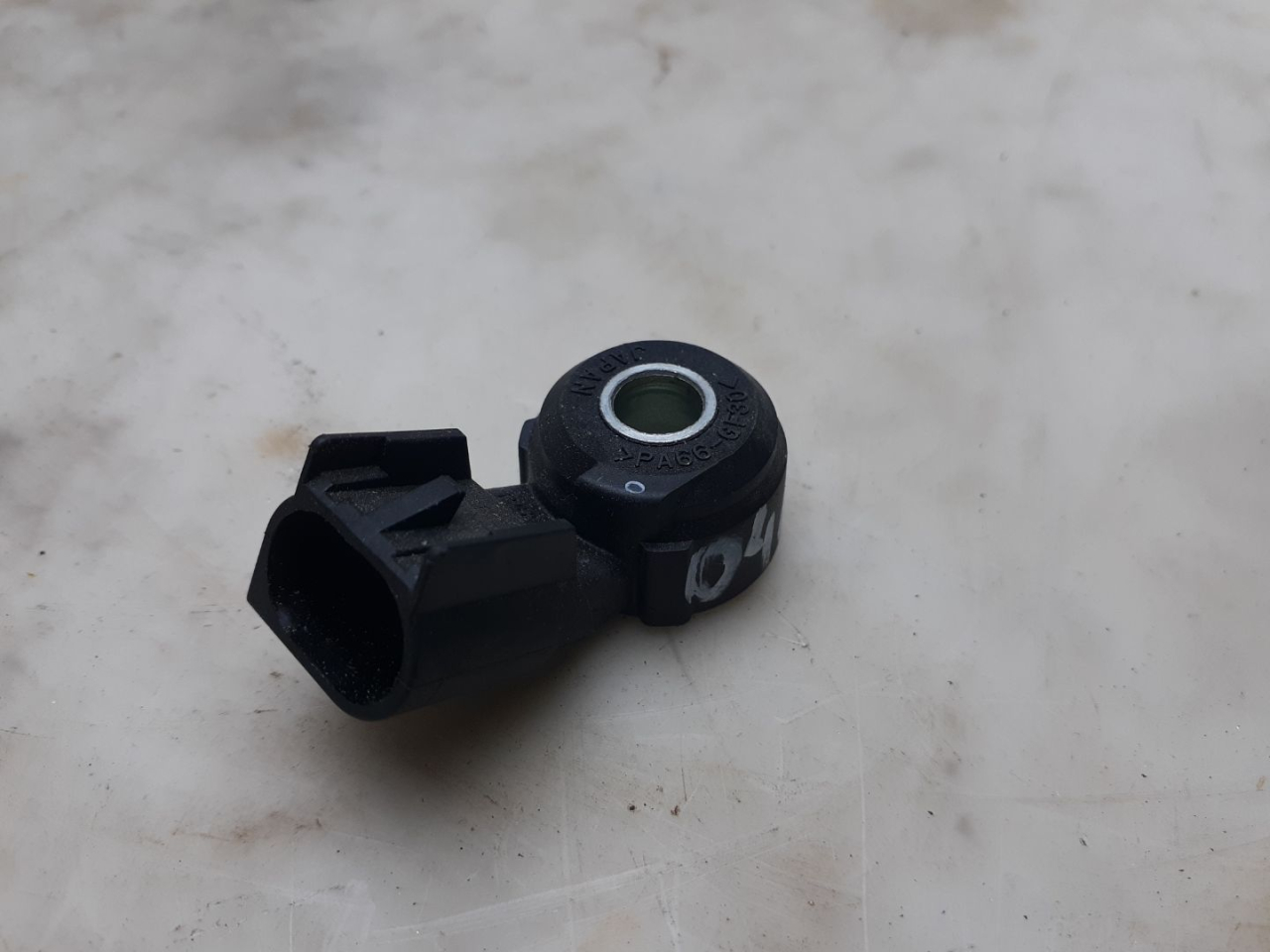 датчик детонации Chevrolet Equinox 3 поколение 2018, 2.0 л., бензин, АКПП, синий, внедорожник 5 дв., передний привод - фото №1