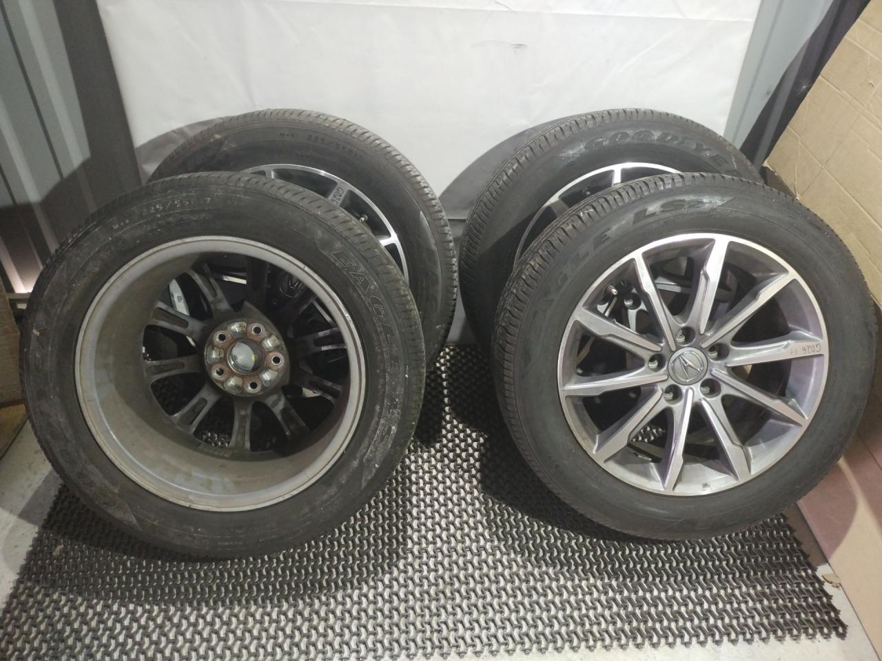 шина Acura TLX 2 поколение 2020 - фото №1