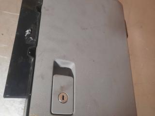 бардачок Volkswagen Passat B6 2006