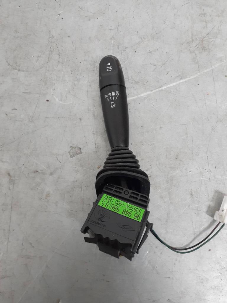 переключатель дворников Chevrolet Spark M300 2012, 9694858685, 5293PA100086 - фото №1