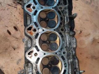 головка блока цилиндров Toyota Yaris P1 2001, 1.3 л., бензин, 1110121031