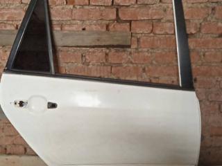 дверь задняя правая Toyota Corolla Verso 1 поколение 2003