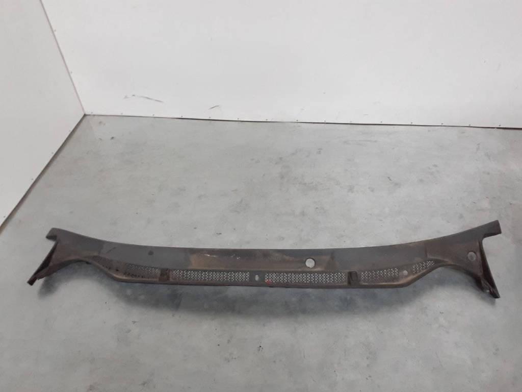 жабо дождевик Skoda Fabia 1 поколение (6Y) 2003, 6Y1819415A - фото №1