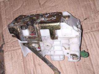 замок двери Toyota Avensis 1 поколение (T220) 2000