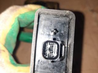 замок двери передней левой Volvo V40 1 поколение [2-й рестайлинг] 2003