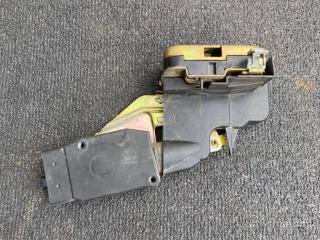 замок двери передней правой Volvo V40 1 поколение [2-й рестайлинг] 2004