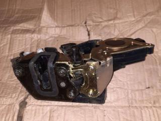 замок двери задней левой Hyundai Matrix 1 поколение [рестайлинг] 2005, 8131017120