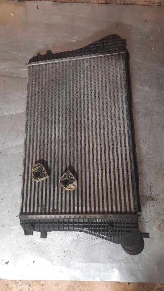 интеркулер Volkswagen Passat B6 2006, 3C0145805F - фото №1