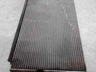 интеркулер Volvo V70 2 поколение [рестайлинг] 2006, 9161207A