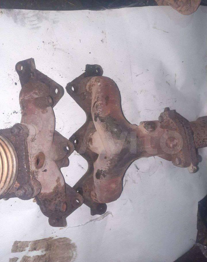 коллектор выпускной Chrysler Stratus 1 поколение 1999, 2.5 л., бензин - фото №1