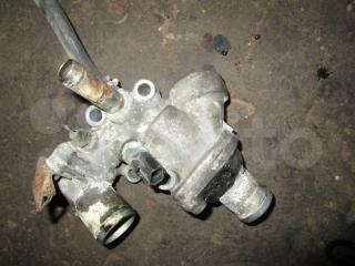 корпус термостата Mitsubishi Space Wagon 3 поколение (Typ N50) 1999, 2.4 л.