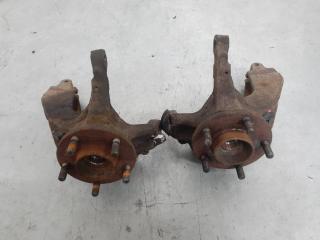 кулак Ford C-Max 1 поколение 2006