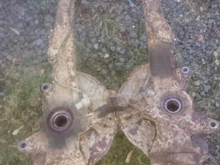 кулак Mazda 6 GG 2004