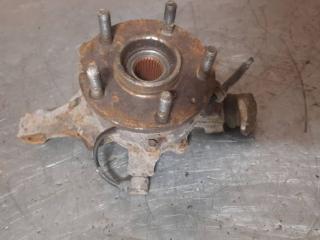 кулак поворотный правый Land Rover Freelander 1 поколение 1998