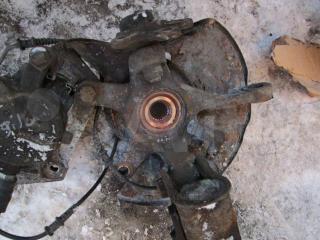 кулак поворотный правый Mercedes-Benz Vaneo W414 2002, 4143300320