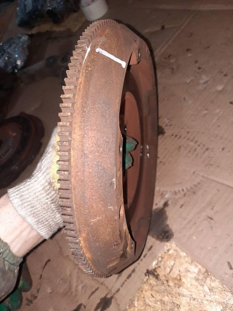 маховик Opel Corsa C 2002, 1.0 л., бензин, МКПП, 90400169 - фото №1