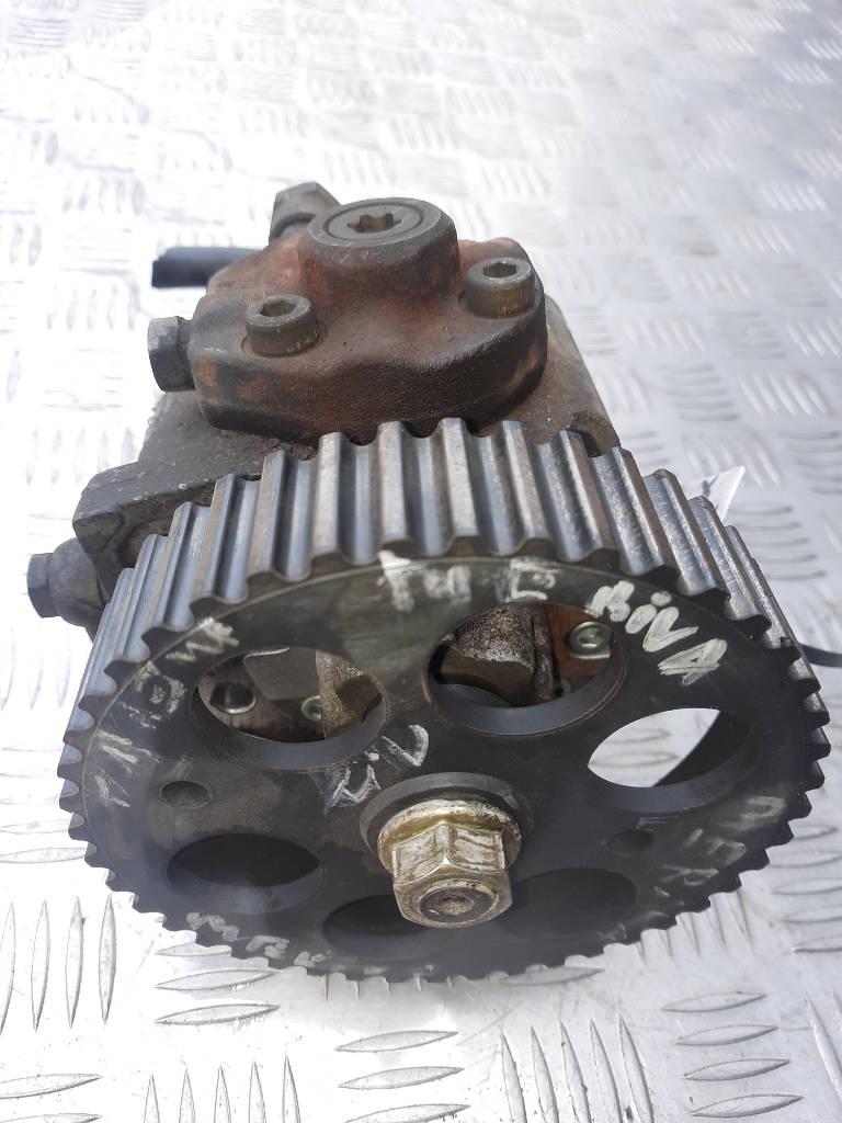 ТНВД Opel Meriva 1 поколение (A) 2005, 1.7 л., дизель, 8973138622, 2940000071 - фото №1