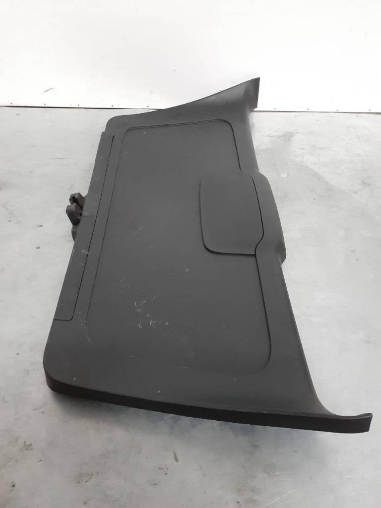 обшивка крышки багажника Mercedes-Benz A-Класс W169 2004, A1697470271 - фото №1