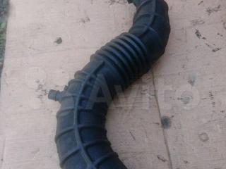патрубок (трубопровод, шланг) Renault Megane 2 поколение 2005, 1.5 л., дизель, 8200500384