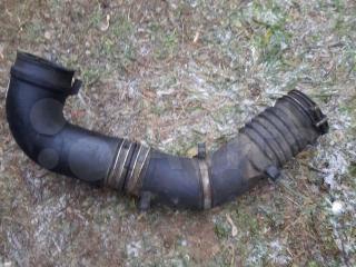 патрубок воздушного фильтра Toyota Corolla 8 поколение (E110) [рестайлинг] 2000, 2.0 л., 1788253010