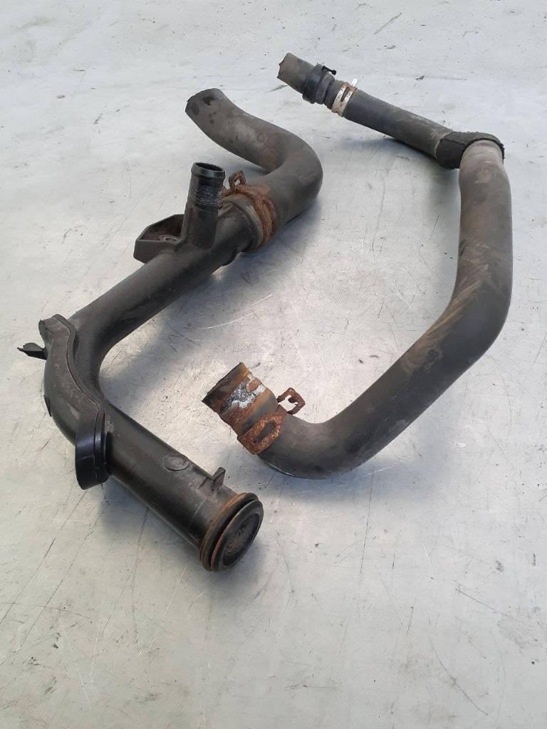 патрубок радиатора Renault Modus 1 поколение 2004, 8200408549 - фото №1