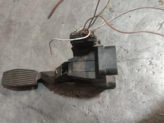 педаль Audi A6 4B/C5 2000, 2.8 л., бензин, 0281002298, 970106834, 90581208