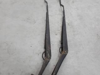 щеткодержатель (поводок стеклоочистителя, дворник) Jeep Grand Cherokee WK 2006