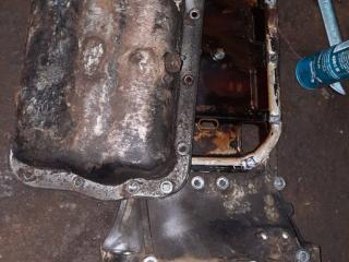 масляный поддон Mazda Premacy 1 поколение 2001, 1.8 л., бензин