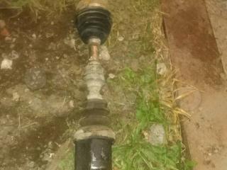 полуось передняя левая (приводной вал, ШРУС) Nissan Primera P12 2002, 1.9 л., дизель