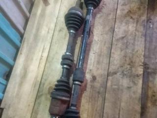 полуось передняя правая (приводной вал, ШРУС) Nissan Micra K12 [2-й рестайлинг] 2008, 1.6 л.