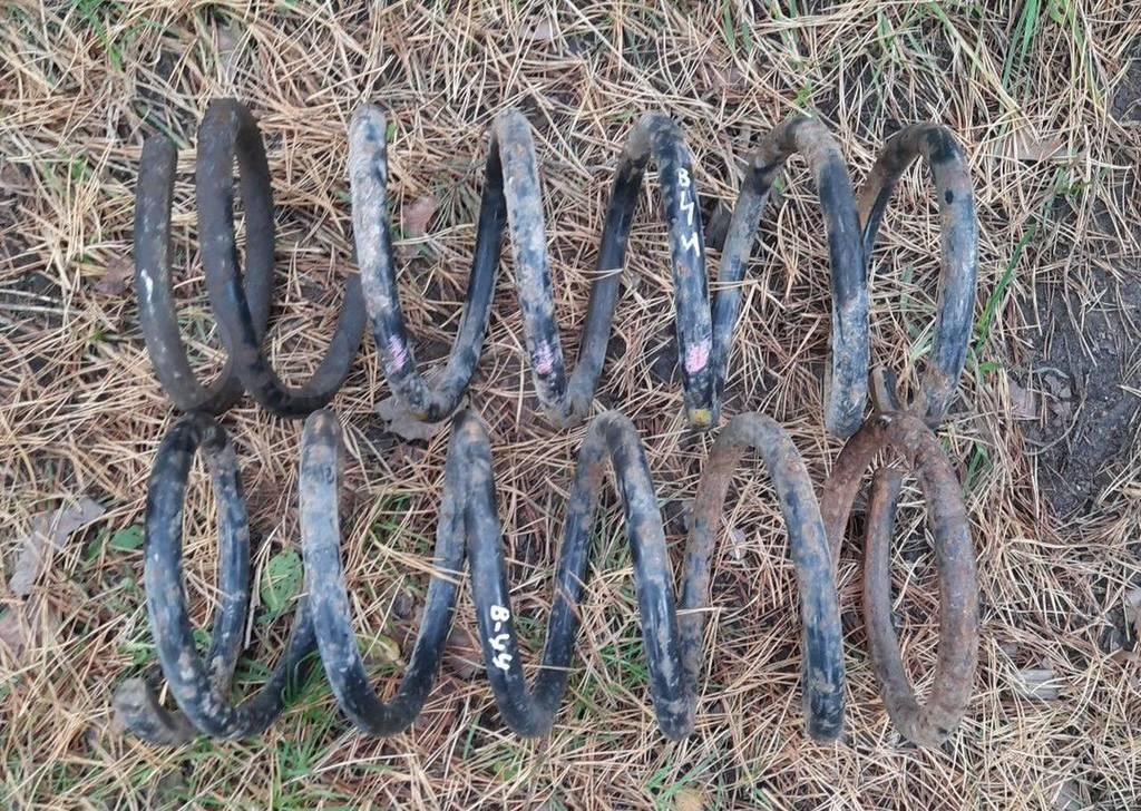 пружина Peugeot Boxer 1 поколение 2000 - фото №1