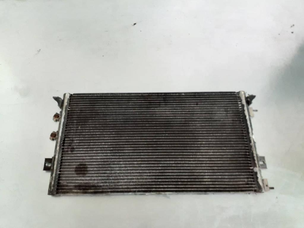 радиатор кондиционера Chrysler Grand Voyager 3 поколение 1998, 4682590 - фото №1