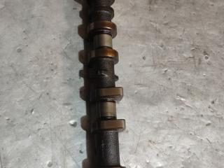 распредвал Toyota Yaris P1 2001, 1.3 л., 13502-21031, 1350221031