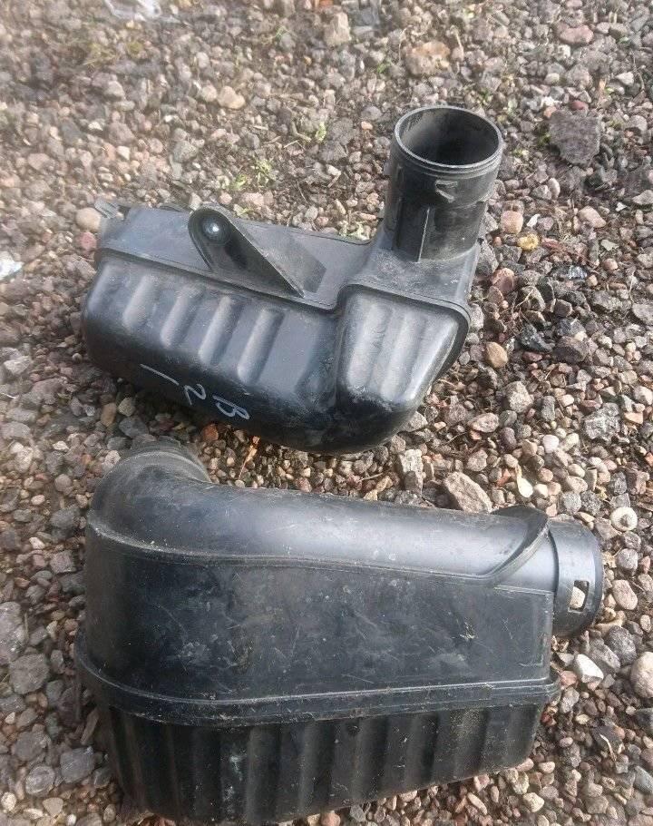 резонатор воздушного фильтра Mini Cooper 2 поколение 2008, 1.6 л., 1019643S03 - фото №1