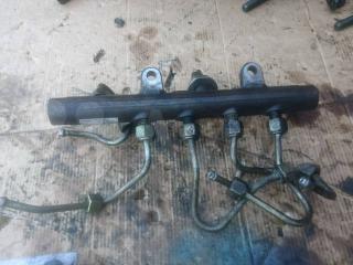 топливная рампа Renault Megane 2 поколение 2005, 1.5 л., дизель, 8200397346