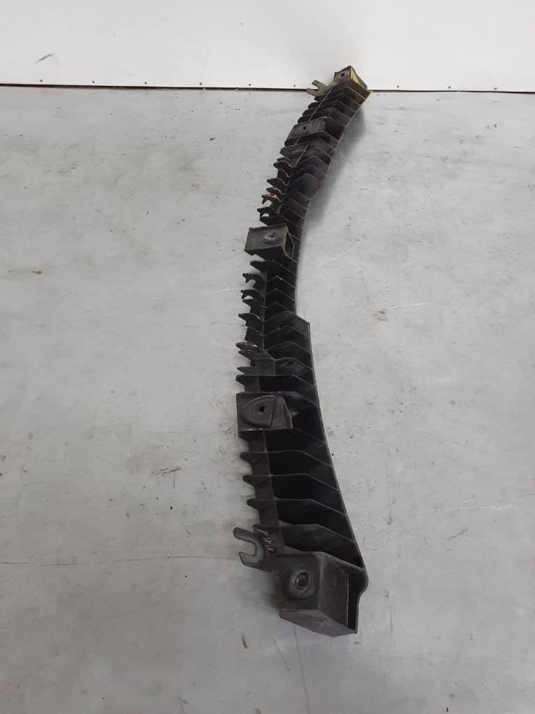 Наружная вентиляционная решетка Skoda Fabia 2 поколение (5J) 2008, 1.9 л., дизель, 5J0819407A - фото №1