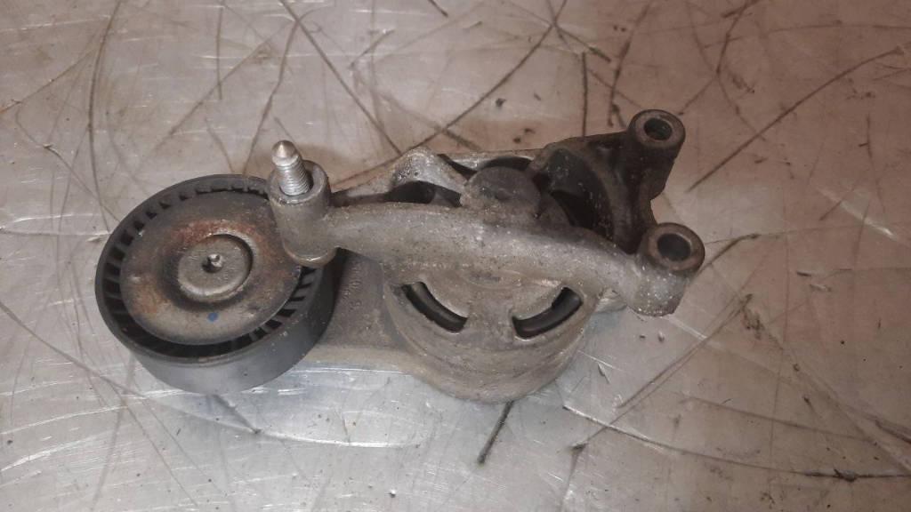 ролик натяжителя Volkswagen Passat B6 2006, 2.0 л. - фото №1