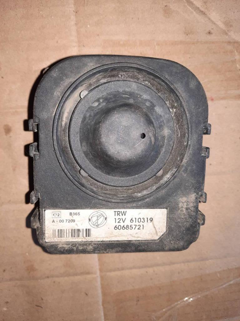 сигнализация Alfa Romeo 156 1 поколение 2004, 60685721 - фото №1