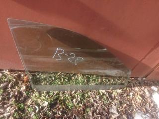 стекло двери передней правой Saab 2005, седан