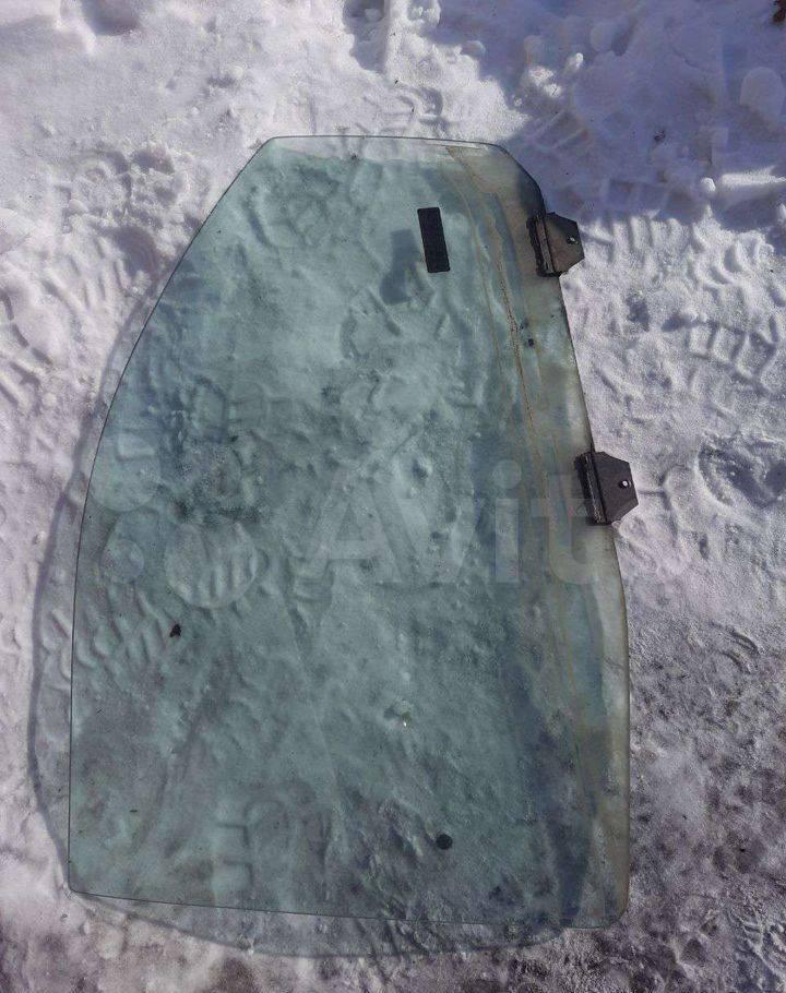 стекло двери задней левой Chrysler Stratus 1 поколение 1999 - фото №1