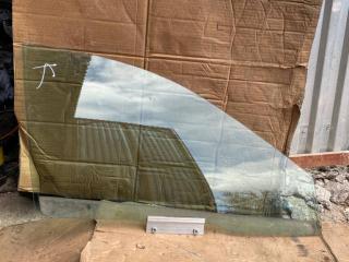 стекло двери передней правой Volvo V40 1 поколение [2-й рестайлинг] 2004