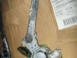 стеклоподъемник задний правый Kia Carens 1 поколение [рестайлинг] 2006